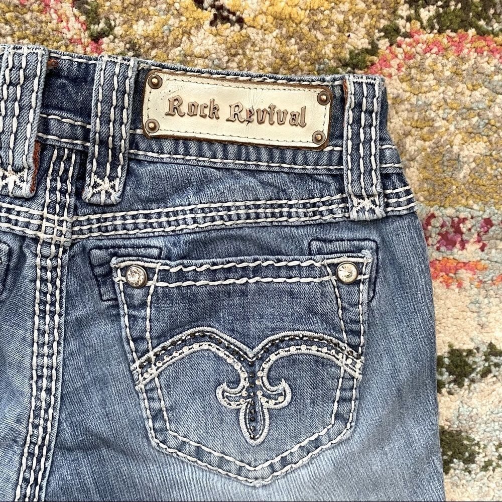 Rock Revival Alanis Rhinestone Capris Jeans